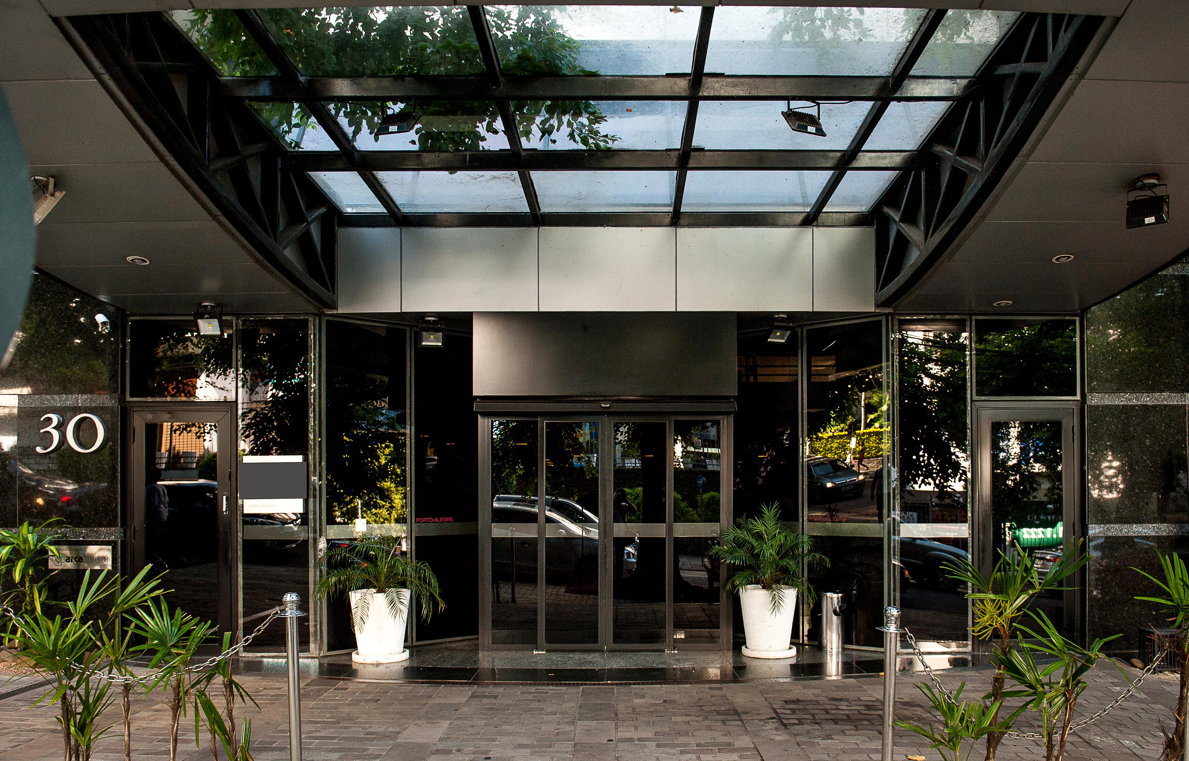Manhattan Porto Alegre By Mercure Екстериор снимка