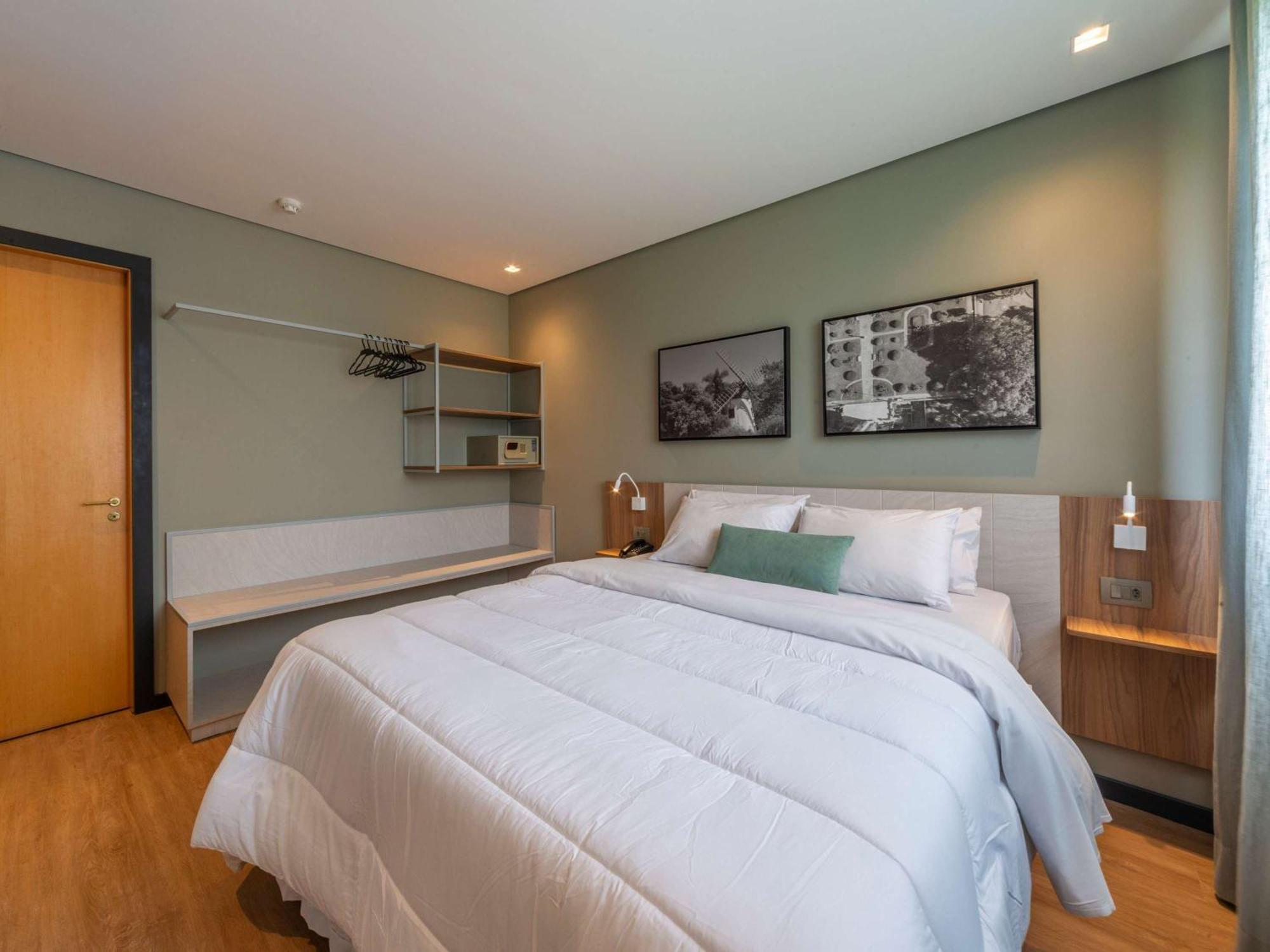 Manhattan Porto Alegre By Mercure Екстериор снимка