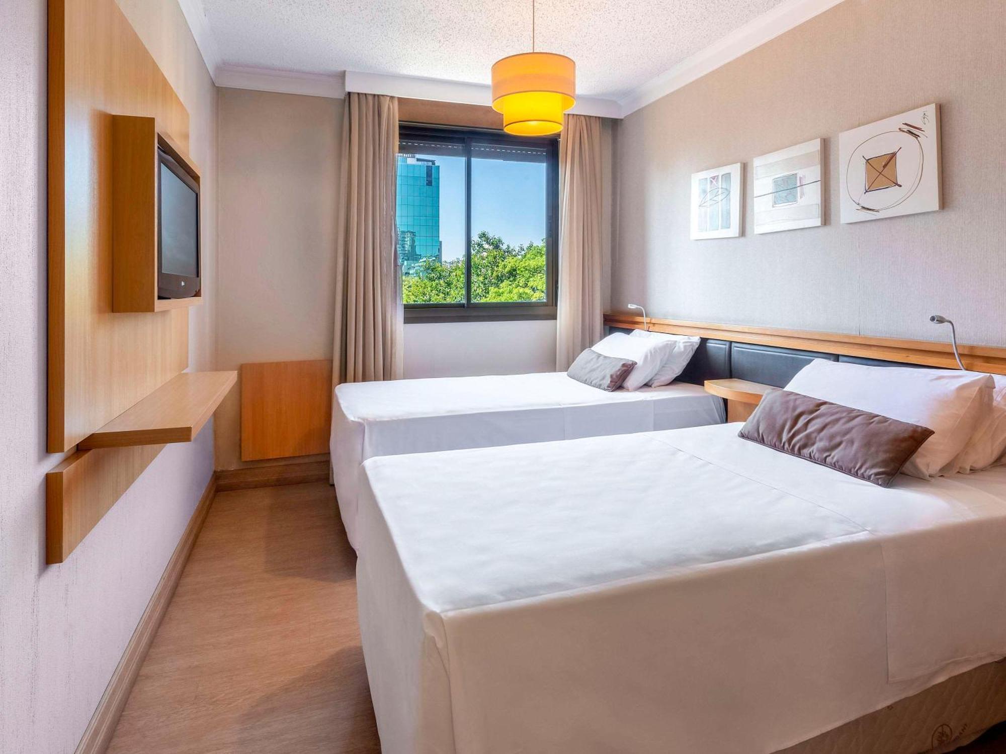 Manhattan Porto Alegre By Mercure Екстериор снимка