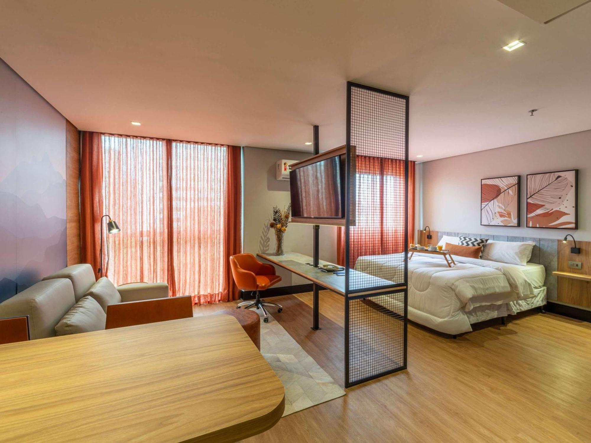 Manhattan Porto Alegre By Mercure Екстериор снимка