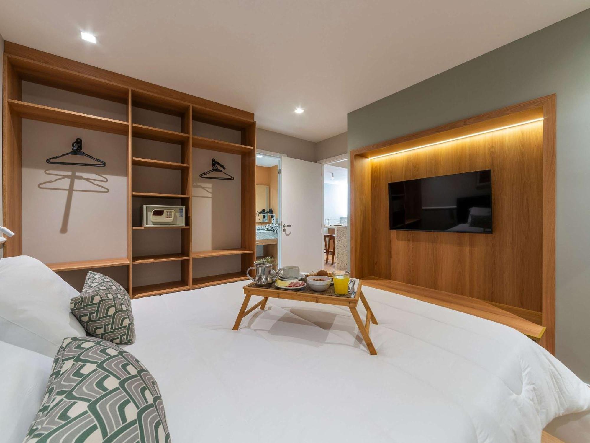 Manhattan Porto Alegre By Mercure Екстериор снимка
